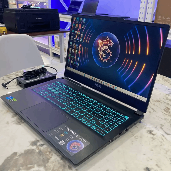 Pc Gamer MSI Cyborg 15 Core i7