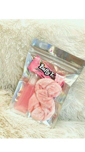 Set de beauté rose tendance