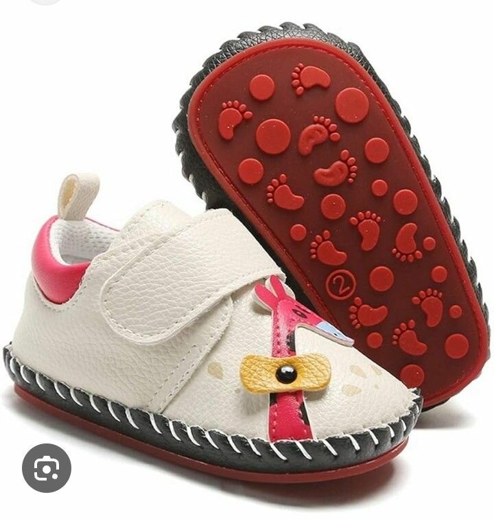 Chaussure pour petite fille
