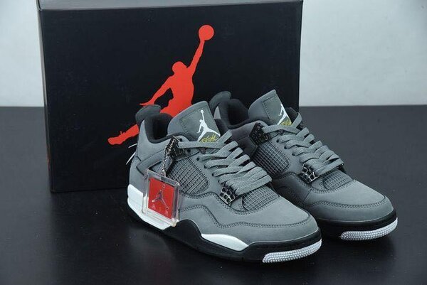 Jordan 4