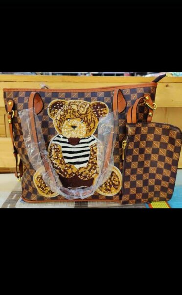 Ladies handbag