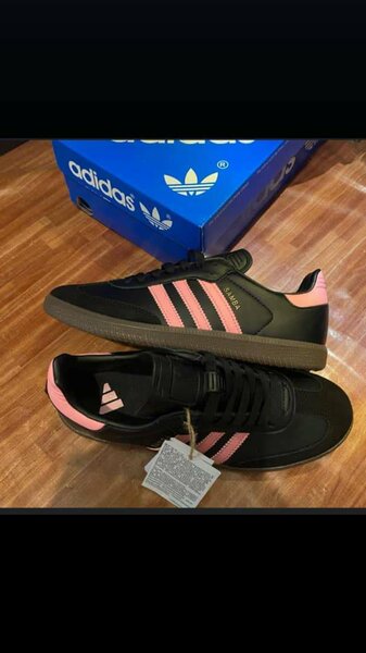 Fashion sneakers