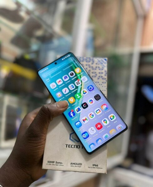 TECNO 40 pro 256gb