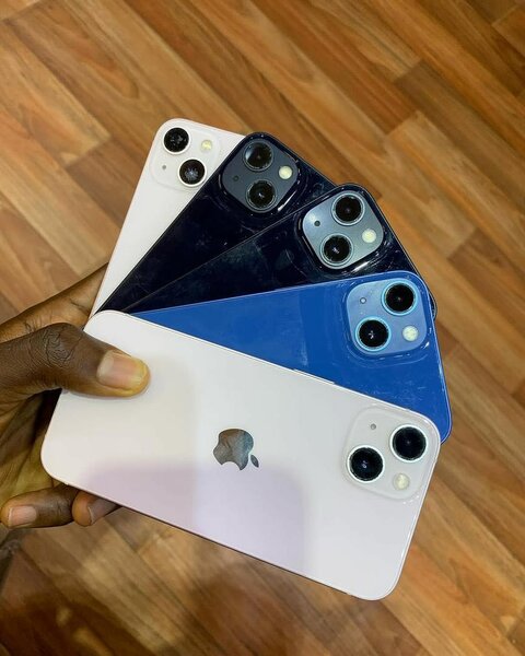 iPhone 13