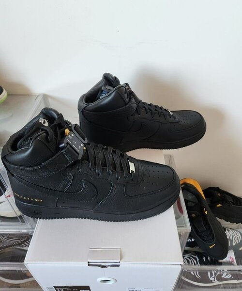 NIKE CUSTOM AIRFORCE 1