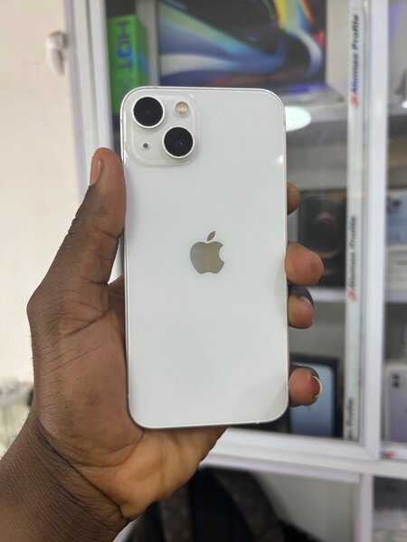 iPhone 13