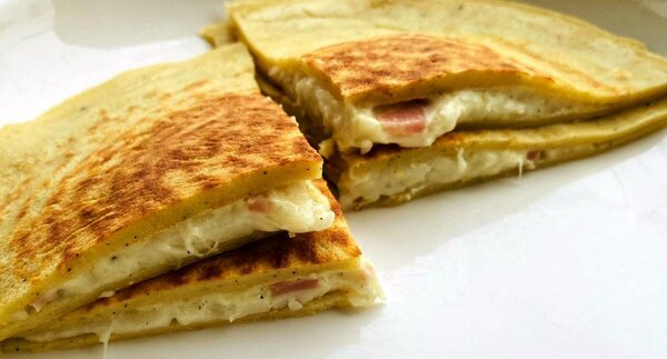 Crêpes salées au fromage