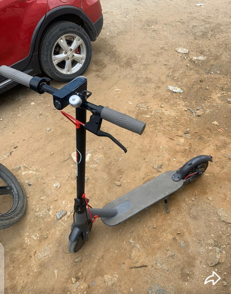 Trottinette électrique pliable