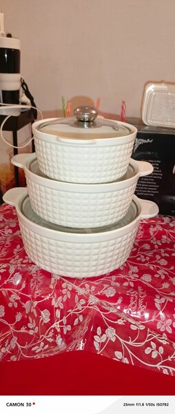 Lot de soupière en porcelaine