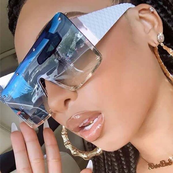 Lunettes  de mode a monture carrée (plage )