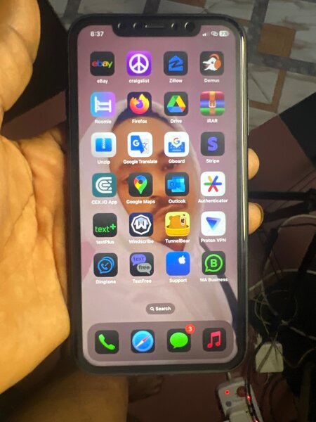 iPhone XR
