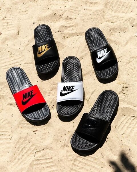 Claquettes Nike confortables