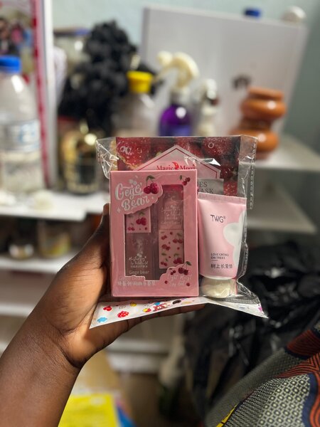 Kits gloss