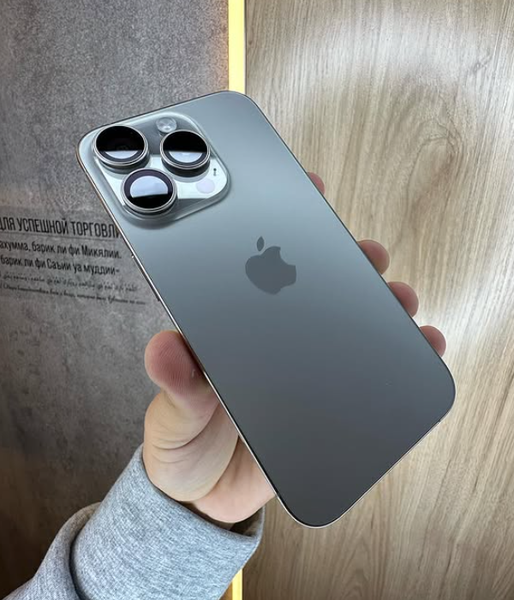 IPHONE 15 PRO
