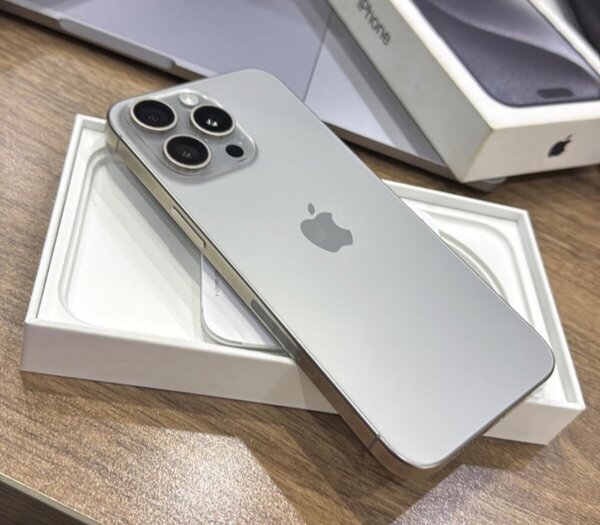 iPhone 15 pro max