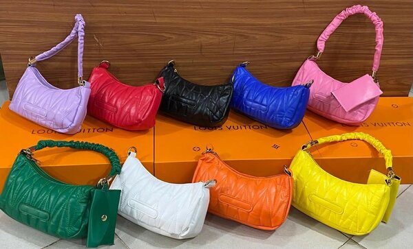 Hand bag