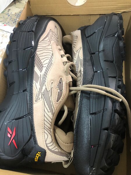 Reeboks 40-45