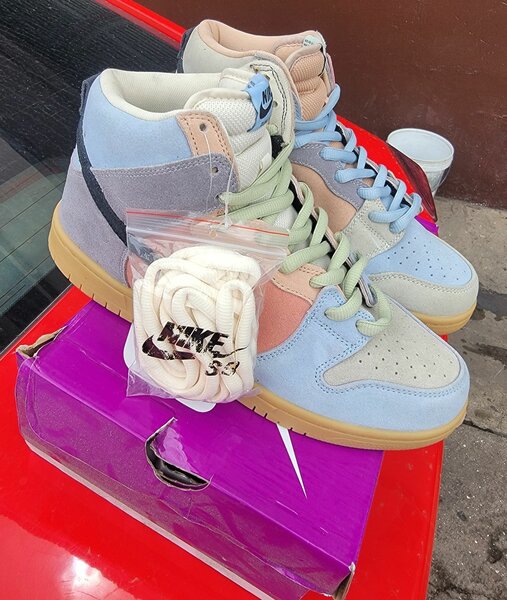 NIKE SB DUNK