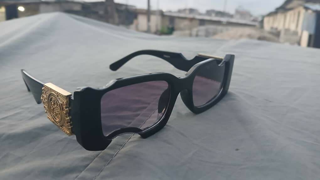 Lunettes de soleil élégantes