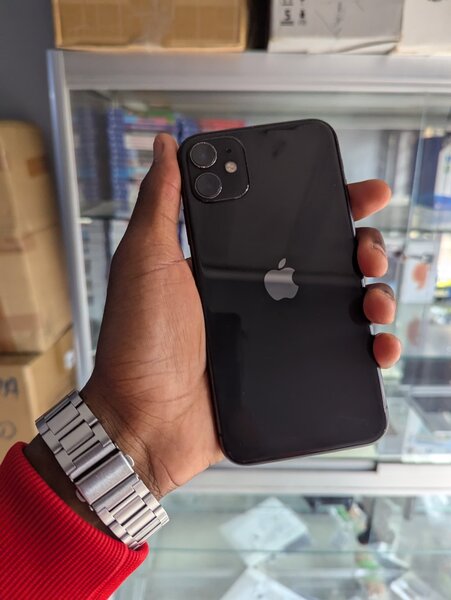iPhone 11