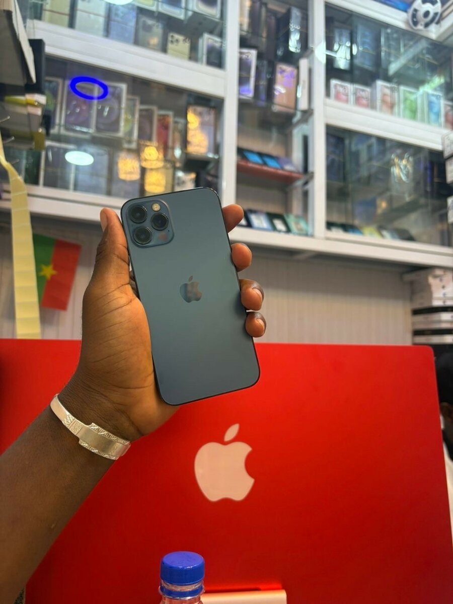 iPhone