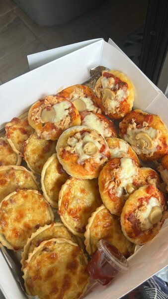 Mini Pizzas Gourmandes