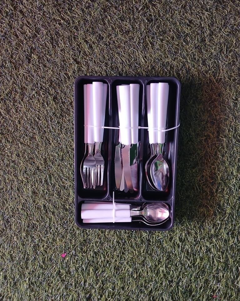 Cutlery sets