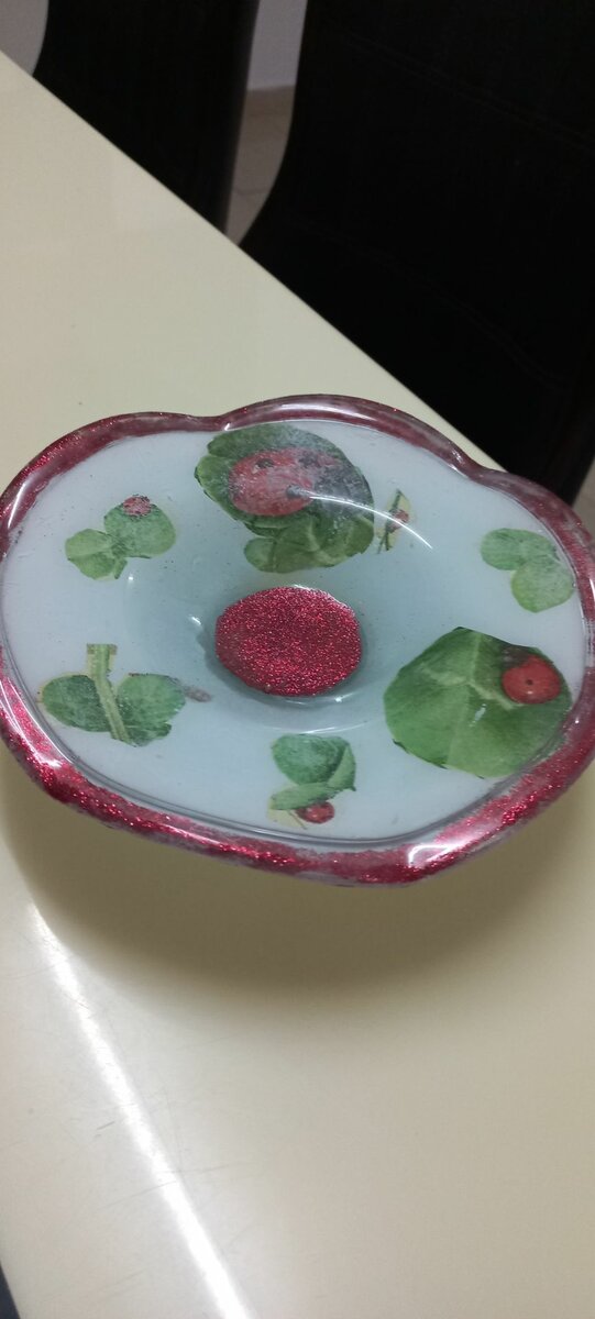 Assiette decorative, vide poche 20 cm diamètre 