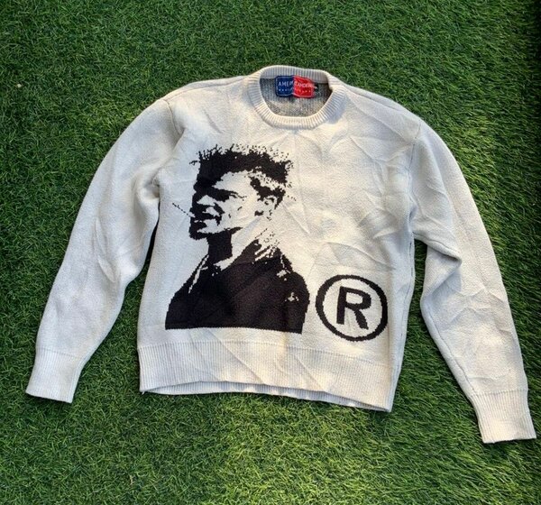 Sweat shirt