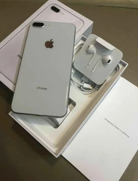 iPhone 8 Plus 64GB Neuf