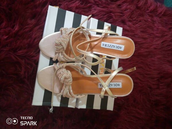 Big tree shoes