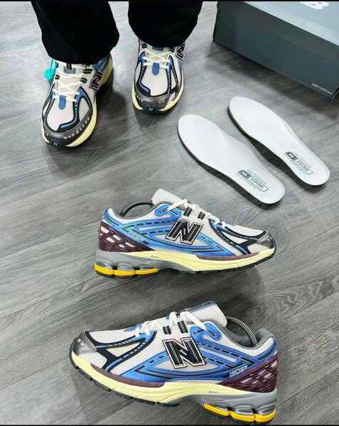 Fashion sneakers