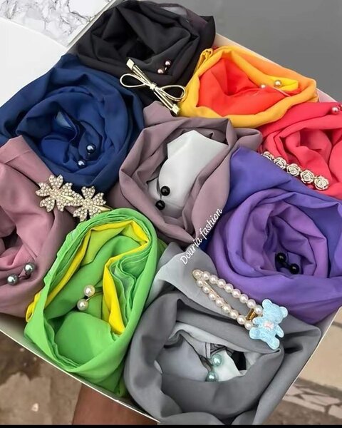 Box, coffret hijab multicolore