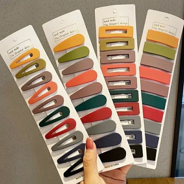 Hair clips