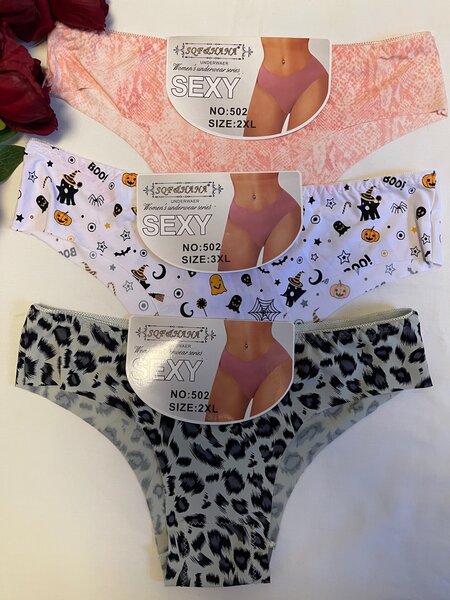 Seamless panties