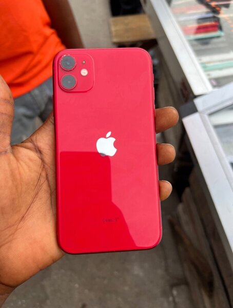 iPhone 11 64gig