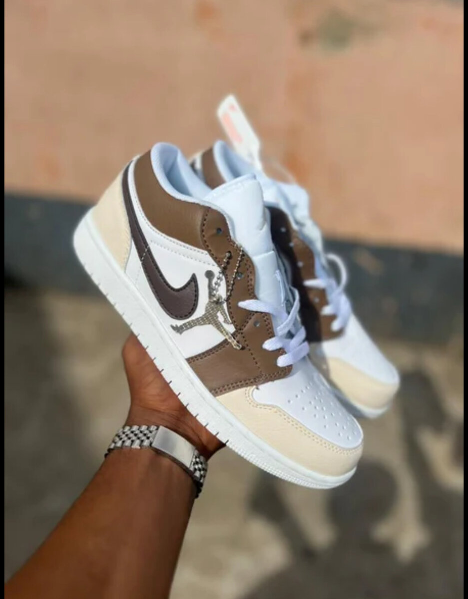 JORDAN  low