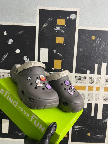 Crocs