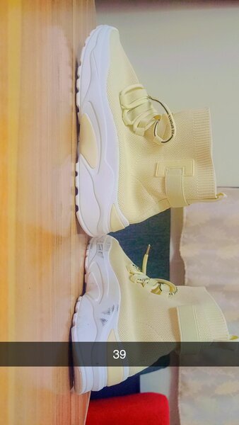 Des baskets femmes