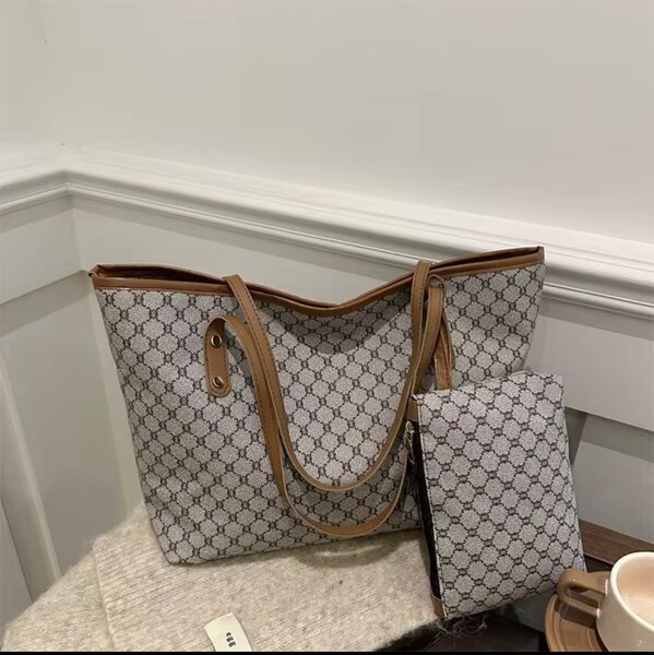 Sac fourre-tout chic en cuir