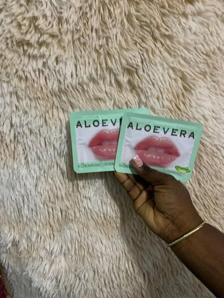 Lip masks