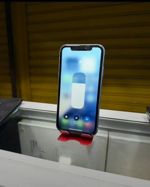 iPhone XR Bleu Débloqué