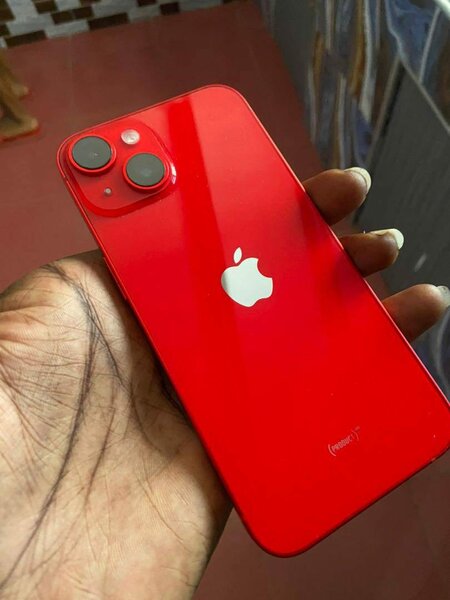 iPhone 13