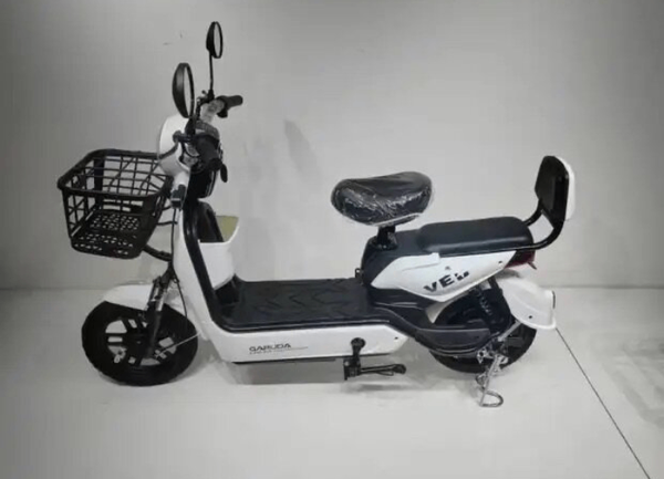 Scooter électrique pratique