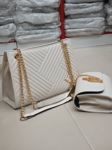 Handheld bag