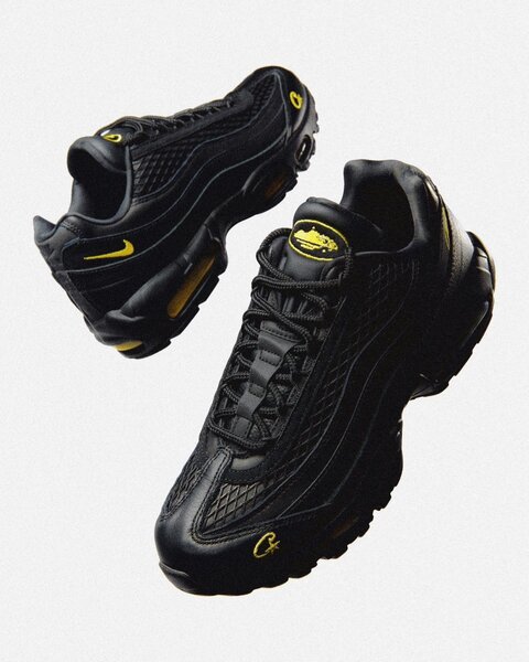 NIKE CLASSIC