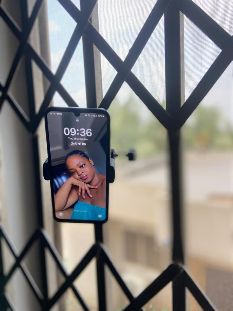 Phone clamp
