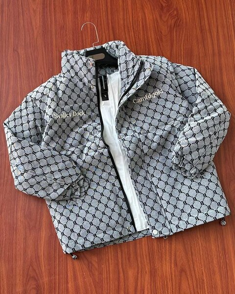 HIGH SCHOOL JACKET AVAILABLE NOW *free sizes*