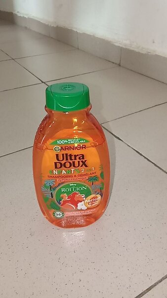 Champooing et démêlant enfant