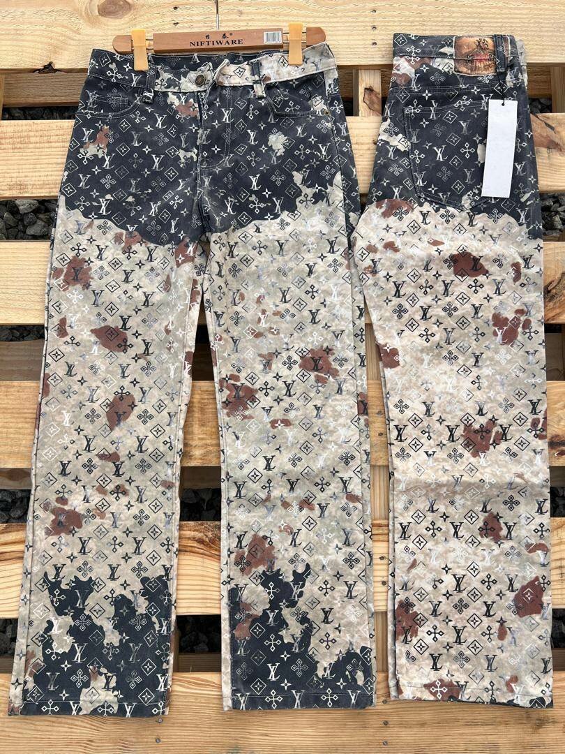Baggy jeans